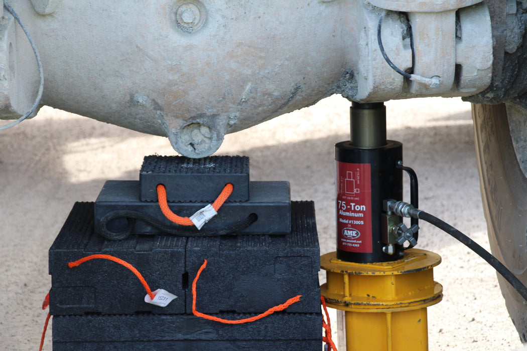 Black Jack Series Aluminum Jack | AME Hydraulic Jack