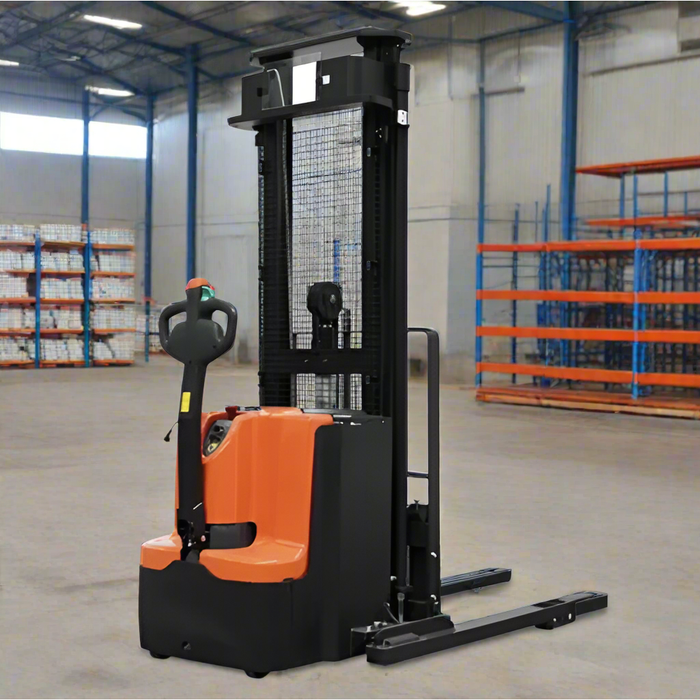 Electric Straddle Stacker | 4400 Lbs | Major Lift SFE44-138