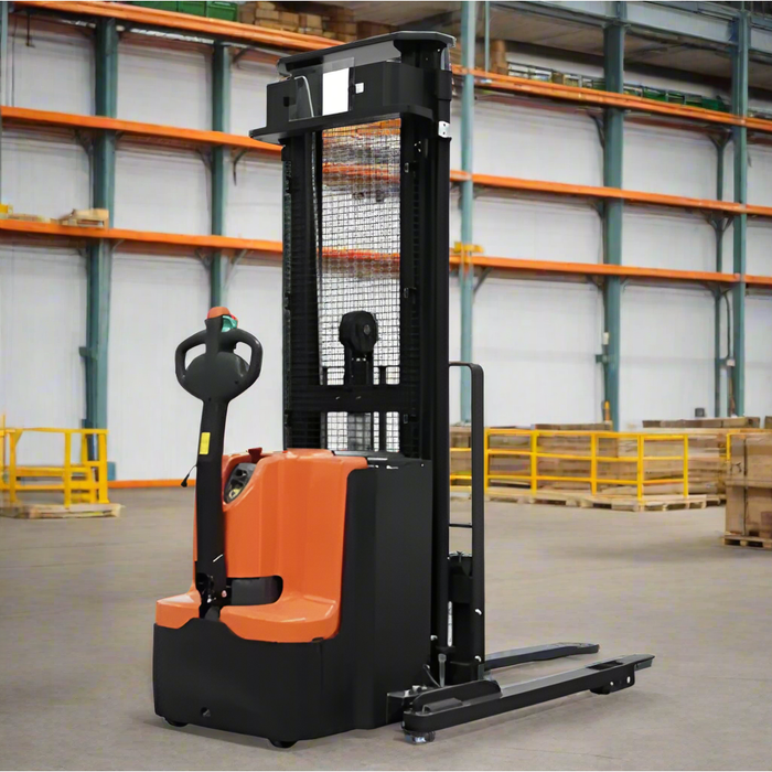 Electric Straddle Stacker | 4400 Lbs | Major Lift SFE44-177