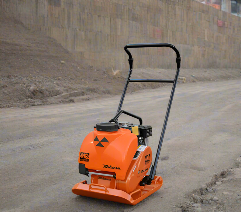 Plate Compactor | Honda GX160 | 3080 lb CF | 17.7" Plate | With Water Tank | Multiquip MVC82VHW