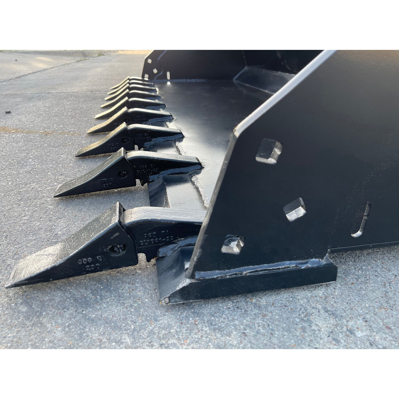 Extreme Duty Skid-Steer Buckets | Star Industries — Prime Industrial USA