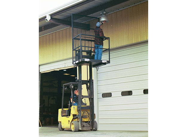 Work Platform | 4' x 4'  | for Straight-Mast Forklifts | Star Industries 1244B