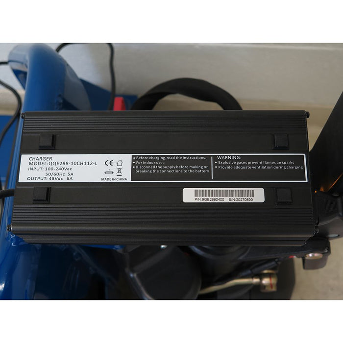Wesco Advantage™ Pro‑Power Fully Electric Pallet Truck – 27″×48″, 2 640 lb Capacity | Model 273922